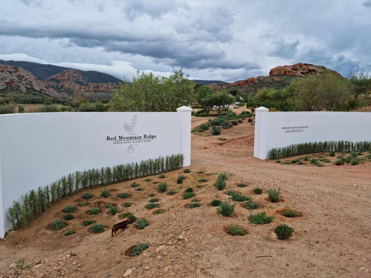 Red Mountain Ridge Karoo Oasis And Guest Farm Apartment Buffelskloof ภายนอก รูปภาพ